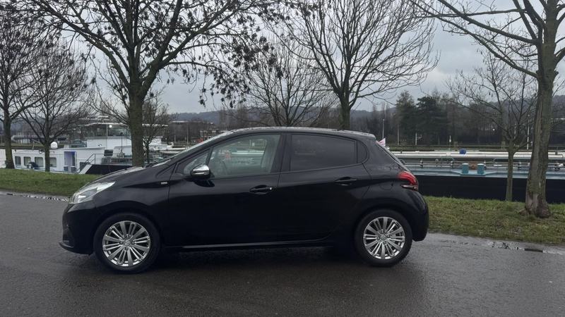 Peugeot 208 : photo 6