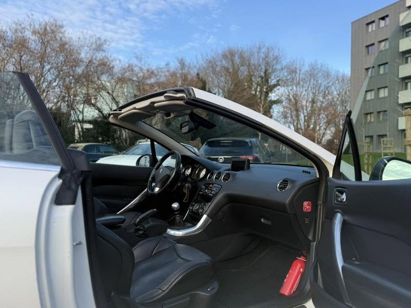 Peugeot 308 CC Coupé-cabriolet : photo 5