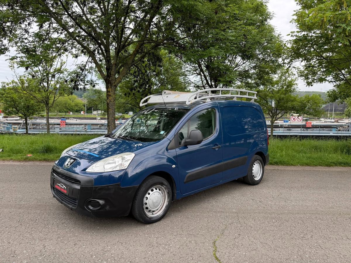 Peugeot Partner 2011 en vente chez Garage Aekan